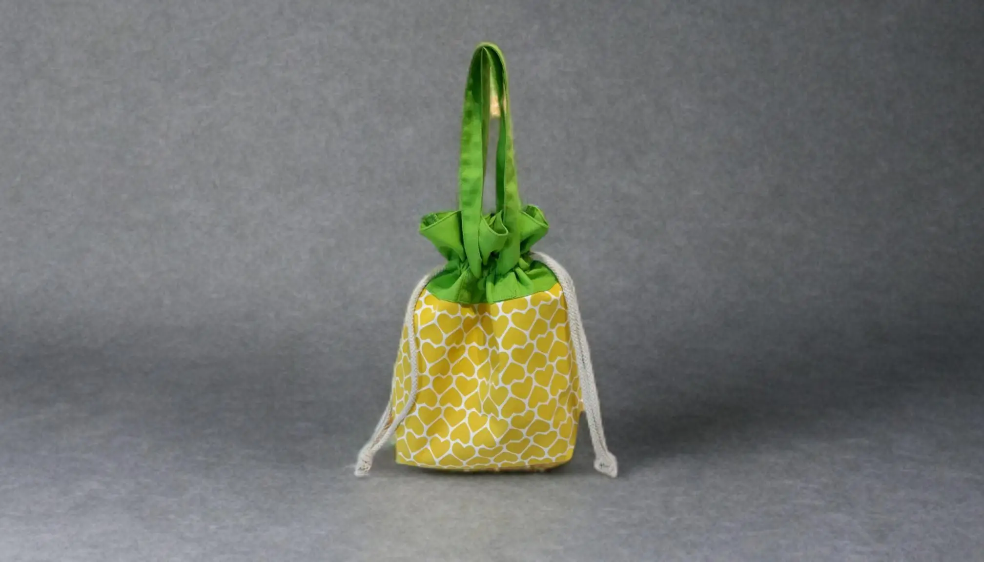 Pineapple Pouch